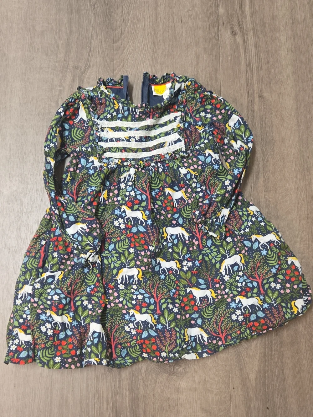 MINI BODEN GIRLS DRESS SIZE 4-5Y